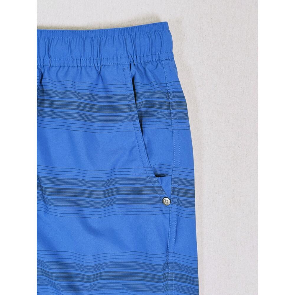Vuori Mens Kore Short Lined 7" Size Medium Sea Gradient Stripe Blue Athletic Gym - Picture 9 of 11